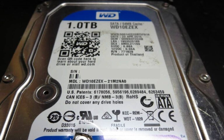WD10EZEXの物理障害によるデータ復旧｜異音がして認識しないHDDの磁気ヘッド交換事例